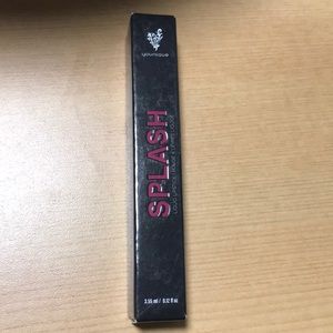 Younique SPLASH liquid lipstick